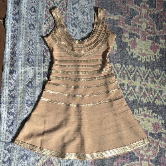 Herve Leger Women's Sachie Sequined Bandage Dress - Picture 5 of 13